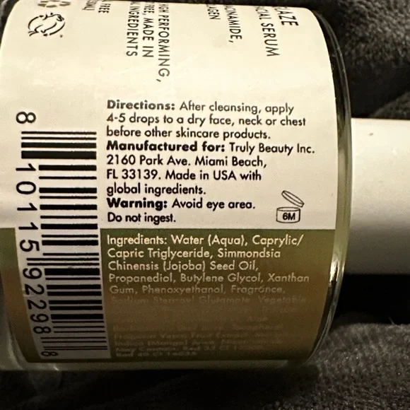 TRULY Mango Glaze Facial Serum - Cream - Picture 4 of 4